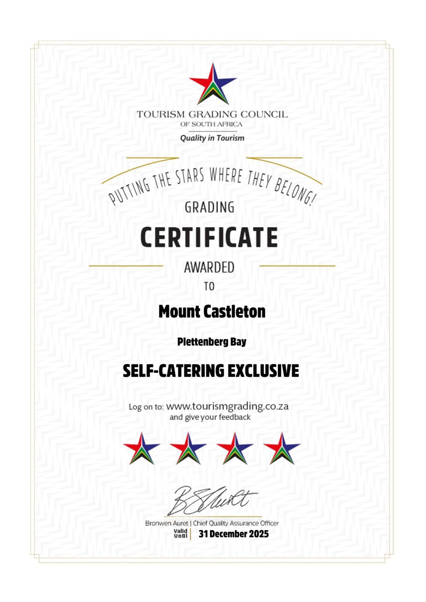 Mount Castleton Apartment เพลตเตนเบิร์กเบย์ ภายนอก รูปภาพ